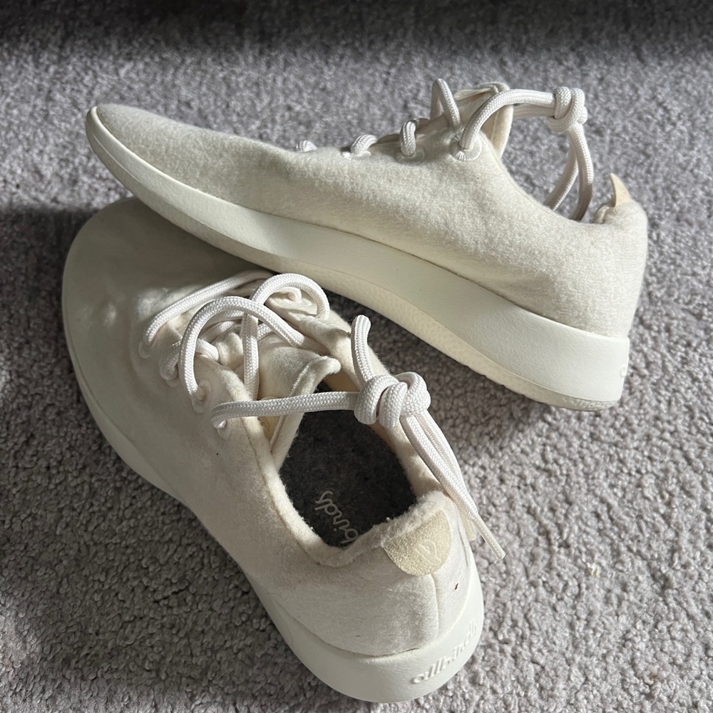 Women’s Cream Allbirds Wool Sneakers